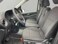 Usado Mercedes Vito 136 CV (100 kW) 2022 Gris Van