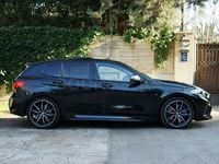 Usado BMW M135 Comfort Edition 306 CV (225 kW) 2020 Negro Utilitario