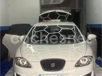 Usado Seat Leon Style 105 CV (77 kW) 2010 Blanco Utilitario