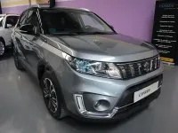 Usado Suzuki Vitara GLX 140 CV (102 kW) 2019 Gris / plata SUV
