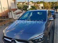 Usado Mercedes B180 116 CV (85 kW) 2022 Gris / plata Monovolumen