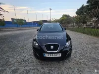 Usado Seat Altea XL Style 140 CV (102 kW) 2013 Negro Monovolumen