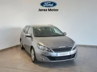Usado Peugeot 308 Allure 130 CV (95 kW) 2015 Gris Familiar