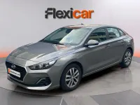 Usado Hyundai i30 120 CV (88 kW) 2018 Marrón Familiar