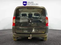 Usado Peugeot TePee Access 75 CV (55 kW) 2013 Negro Familiar