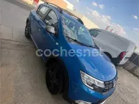 Usado Dacia Sandero 90 CV (66 kW) 2017 Azul Berlina