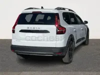 Usado Dacia Jogger Extreme 110 CV (80 kW) 2024 Blanco Monovolumen