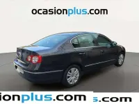 Usado VW Passat Highline 170 CV (125 kW) 2008 Marrón Berlina
