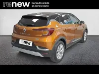 Usado Renault Captur Zen 160 CV (117 kW) 2022 Naranja SUV
