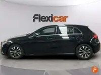 Usado Mercedes A180 109 CV (80 kW) 2020 Negro Utilitario