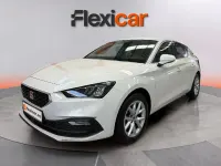 Usado Seat Leon Style 116 CV (85 kW) 2025 Blanco Familiar