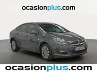 Usado Opel Astra Selective 140 CV (102 kW) 2014 Gris Berlina