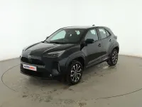 Usado Toyota Yaris Cross Active 116 CV (85 kW) 2021 Negro SUV