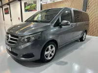 Usado Mercedes V200 Avantgarde 136 CV (100 kW) 2017 Gris / plata Monovolumen
