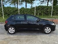 Usado VW Polo Advance 95 CV (69 kW) 2020 Negro Utilitario