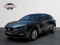 Usado Seat Leon Style 150 CV (110 kW) 2025 Gris Berlina