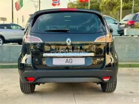 Usado Renault Scénic III Bose Edition 110 CV (80 kW) 2015 Negro Monovolumen