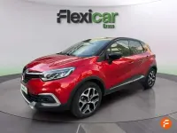 Usado Renault Captur Zen 90 CV (66 kW) 2017 Rojo SUV