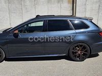 Usado Seat Leon ST 4Drive 300 CV (220 kW) 2019 Gris / plata Familiar