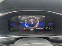 Usado VW T-Roc 116 CV (85 kW) 2025 Blanco puro SUV