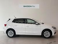 Usado Skoda Fabia Selection 80 CV (58 kW) 2025 Blanco Berlina