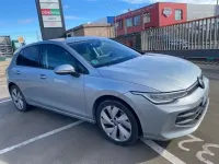 Usado VW Golf VIII 116 CV (85 kW) 2025 Gris Utilitario