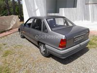 Usado Opel Kadett S 82 CV (60 kW) 1989 Marrón Utilitario