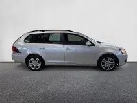 Usado VW Golf VII Advance 105 CV (77 kW) 2012 Gris / plata Familiar