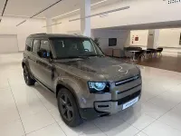 Usado Land Rover Defender SE 249 CV (183 kW) 2025 Marrón SUV