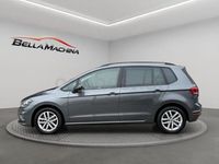 Usado VW Golf Sportsvan Advance 115 CV (84 kW) 2019 Gris / plata Monovolumen