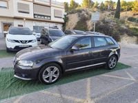 Usado Audi A3 Ambition 140 CV (102 kW) 2012 Negro Utilitario