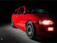 Usado Ford Escort 227 CV (166 kW) 1993 Rojo Berlina