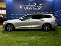 Usado Volvo V60 Momentum 150 CV (110 kW) 2020 Gris / plata Familiar