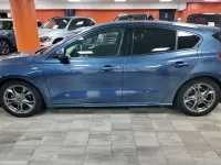 Usado Ford Focus ST-Line 125 CV (91 kW) 2019 Azul Utilitario
