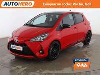 Usado Toyota Yaris Hybrid Active 99 CV (72 kW) 2019 Rojo Utilitario