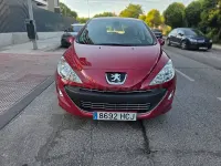 Usado Peugeot 308 Active 120 CV (88 kW) 2012 Granate Berlina