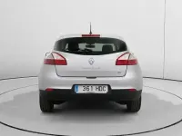 Usado Renault Mégane Authentique 90 CV (66 kW) 2011 Gris Utilitario