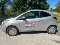 Usado Ford Ka Trend 75 CV (55 kW) 2010 Gris / plata Utilitario