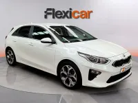 Usado Kia Ceed 115 CV (84 kW) 2018 Blanco Utilitario