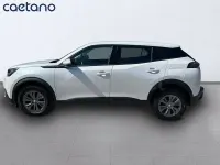 Usado Peugeot 2008 Active 110 CV (80 kW) 2021 Blanco SUV