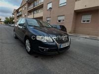 Usado VW Passat Highline 140 CV (102 kW) 2007 Azul Berlina