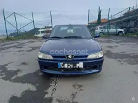 Usado Peugeot 306 90 CV (66 kW) 1999 Azul Berlina