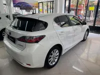 Usado Lexus CT200h Executive Line 136 CV (100 kW) 2013 Blanco Berlina