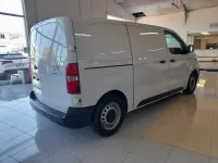 Usado Citroën Jumpy 120 CV (88 kW) 2023 Blanco Monovolumen