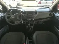 Usado Hyundai i10 66 CV (48 kW) 2017 Granate Utilitario