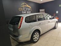 Usado Ford Focus Trend 109 CV (80 kW) 2008 Gris / plata Familiar