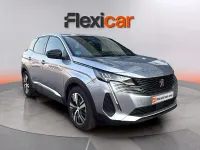 Usado Peugeot 3008 Allure 196 CV (144 kW) 2024 Gris SUV