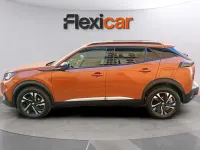 Usado Peugeot 2008 Active 101 CV (74 kW) 2023 Naranja SUV
