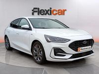 Usado Ford Focus ST-Line 125 CV (91 kW) 2024 Blanco Berlina