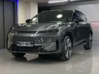 Nuevo Lynk & Co 08 351 CV (258 kW) 2025 Gris SUV